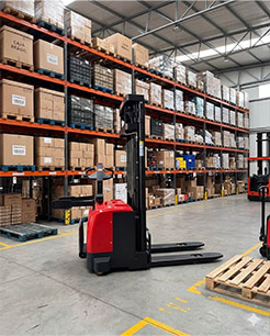 Apiladores Eléctricos